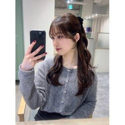 繋がる顔周りカット×高めハーフアップ＊