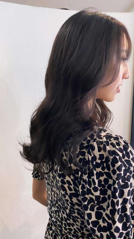 韓国風巻き髪スタイル